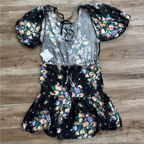O'Neill Black Floral Alta Ruffle-Hem Mini Dress Sz Small Open Back NWT - Picture 9 of 9